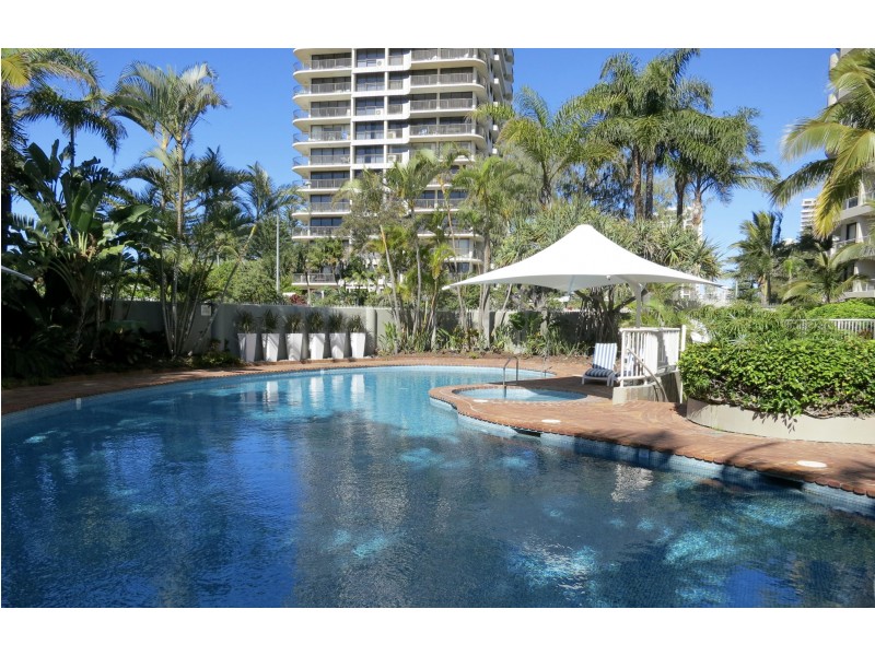 16/3 Cunningham Avenue, Main Beach QLD 4217