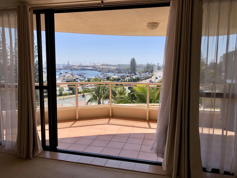 16/3 Cunningham Avenue, Main Beach QLD 4217