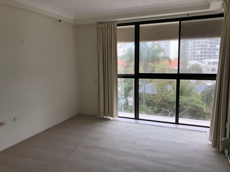 16/3 Cunningham Avenue, Main Beach QLD 4217