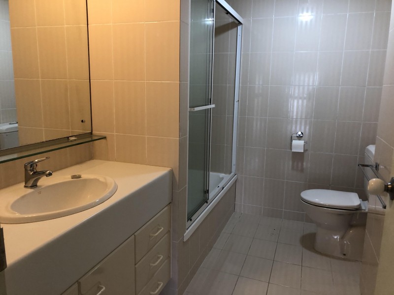 16/3 Cunningham Avenue, Main Beach QLD 4217
