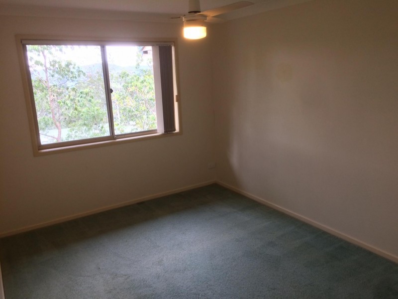 18/6-20 Ben Lomond Drive, Highland Park QLD 4211