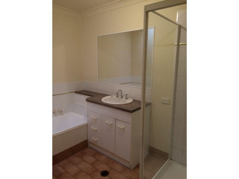 18/6-20 Ben Lomond Drive, Highland Park QLD 4211