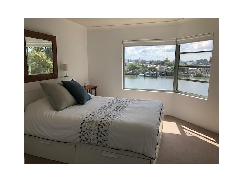 72 Macquarie Street, St Lucia QLD 4067