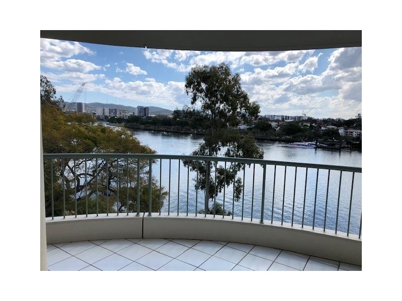 72 Macquarie Street, St Lucia QLD 4067