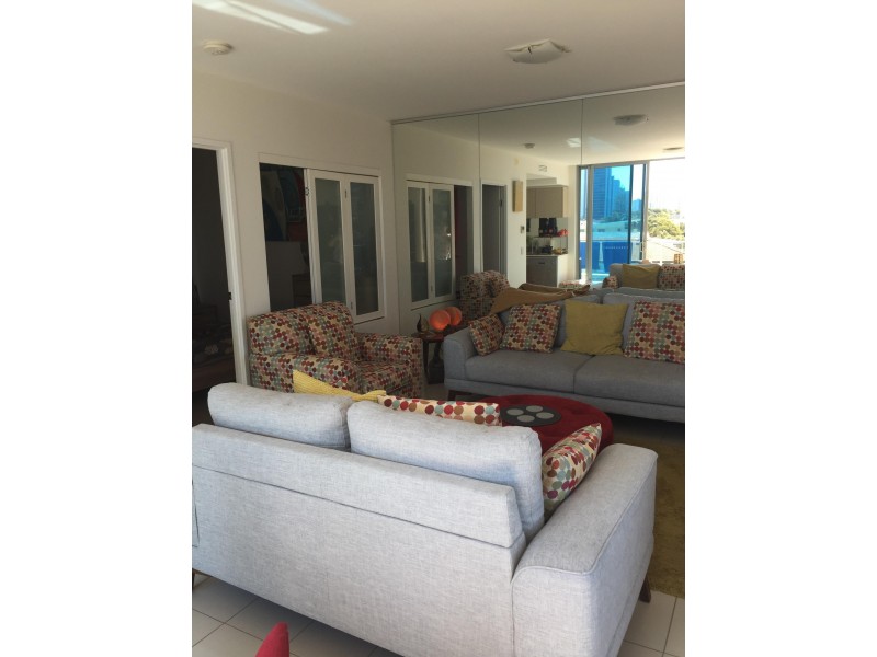 30-32 Paradise Island Drive, Surfers Paradise QLD 4217