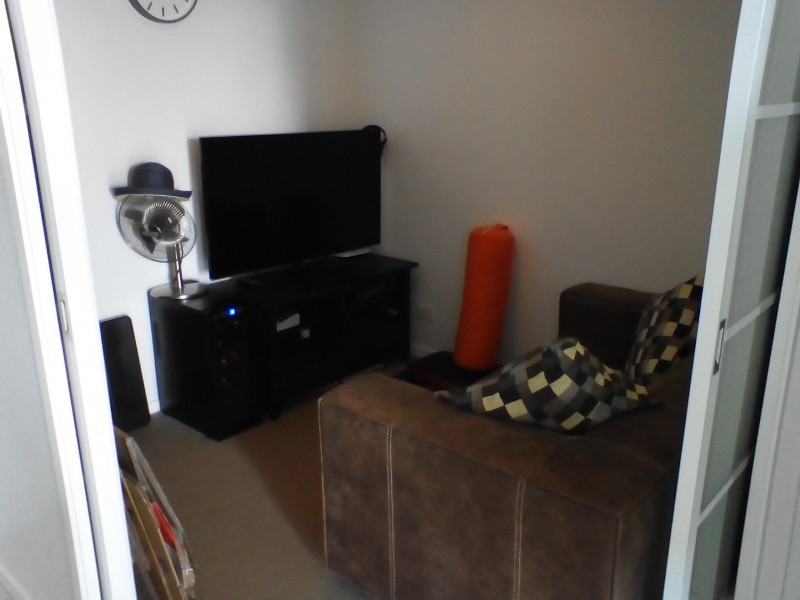 30-32 Paradise Island Drive, Surfers Paradise QLD 4217