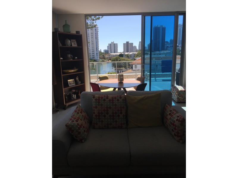 30-32 Paradise Island Drive, Surfers Paradise QLD 4217