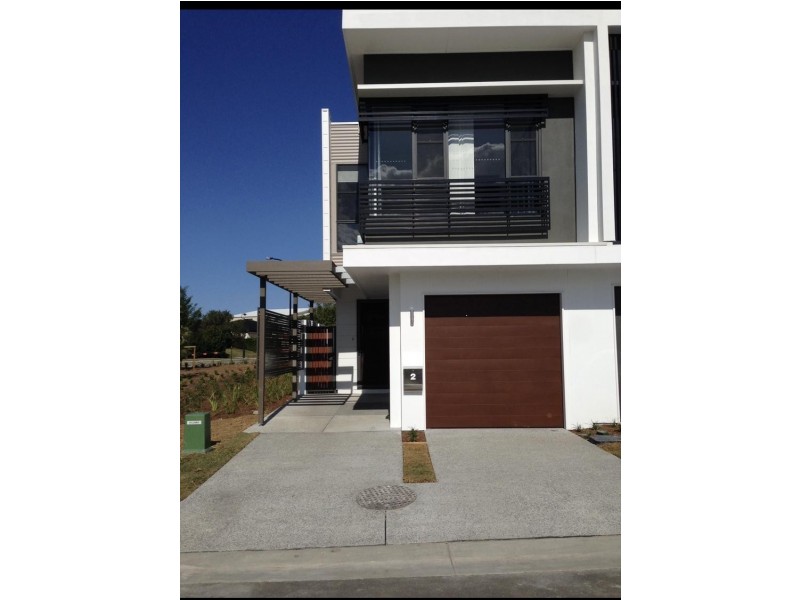 2/2 York Street, Robina QLD 4226