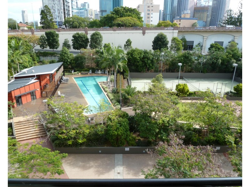 15 Goodwin Street, Kangaroo Point QLD 4169
