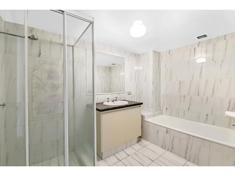 Biggera Waters QLD 4216