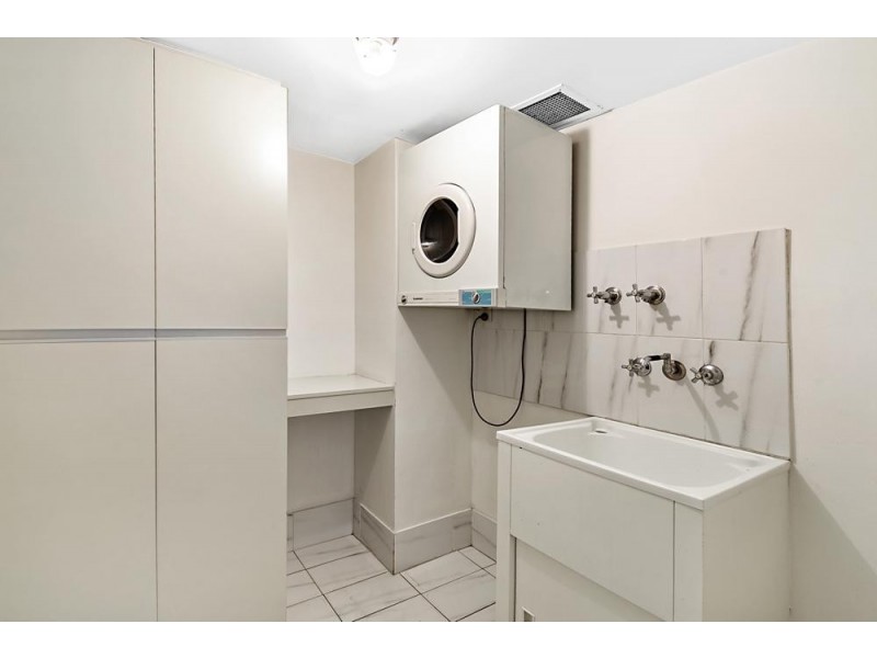 Biggera Waters QLD 4216