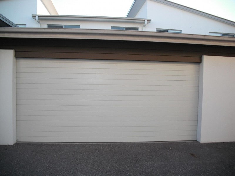 4 Valencio Boulevarde, Burleigh Waters QLD 4220