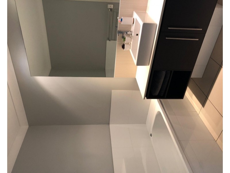 4 Valencio Boulevarde, Burleigh Waters QLD 4220