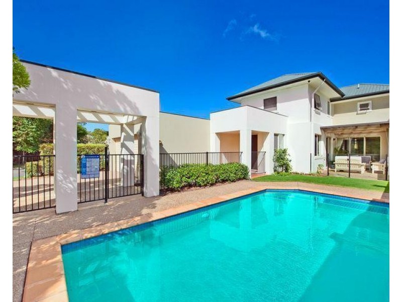 144 Easthill Drive, Robina QLD 4226