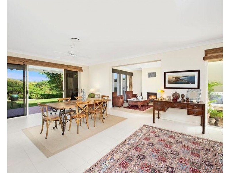 144 Easthill Drive, Robina QLD 4226