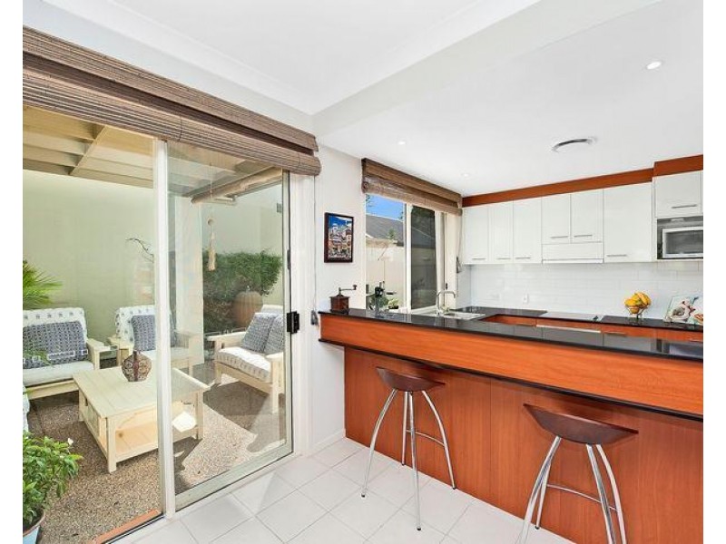 144 Easthill Drive, Robina QLD 4226