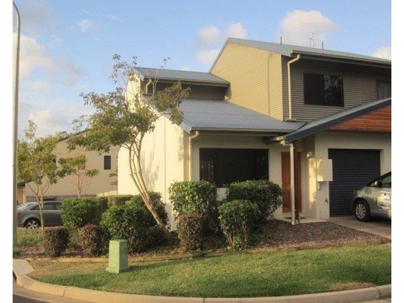 2/25 Abell Road, Cannonvale QLD 4802