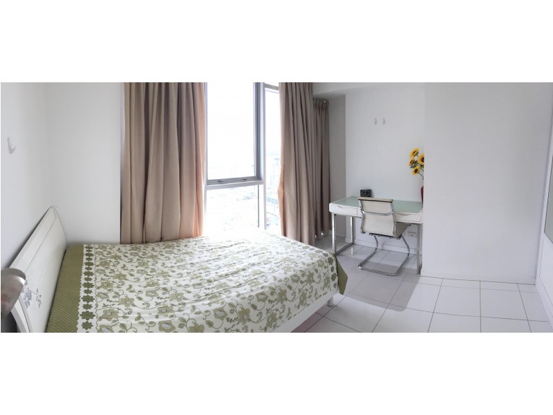 5/23806 5 lawson st, Southport QLD 4215