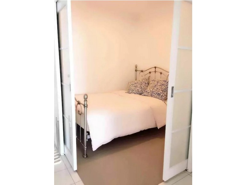 30-32 Penthouse – Paradise Island, Surfers Paradise QLD 4217