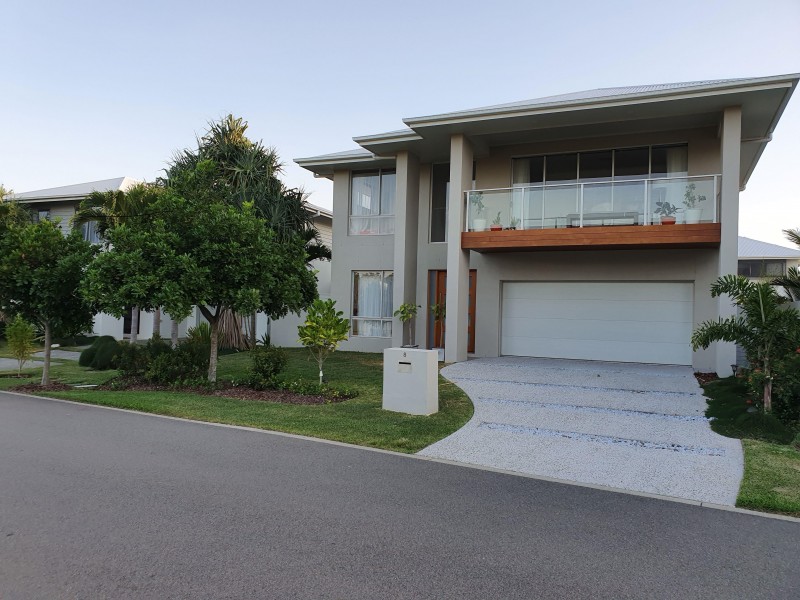 8 Kings Bay Street, Yaroomba QLD 4573