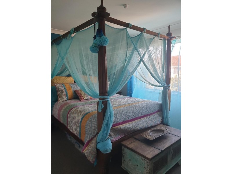 83 Dibar St, Wynnum QLD 4178