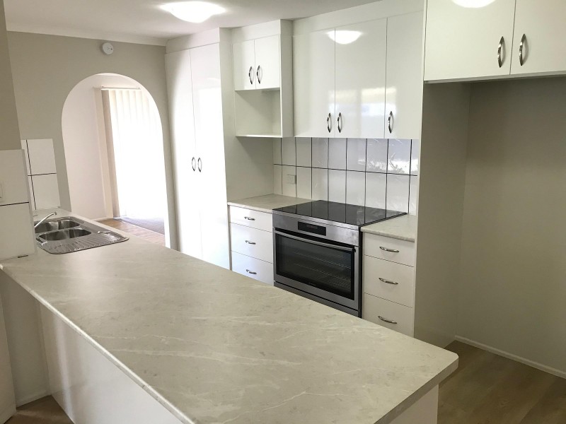 2 Phipps Place, Ormeau QLD 4208