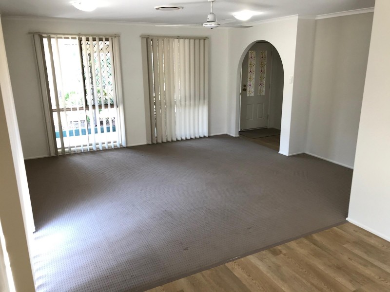 2 Phipps Place, Ormeau QLD 4208