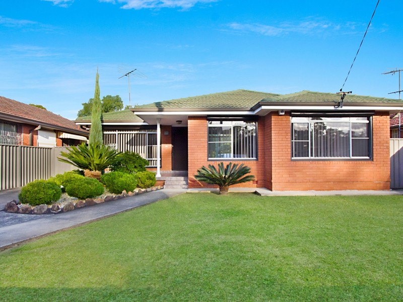 19 Rosemont Avenue, Smithfield NSW 2164