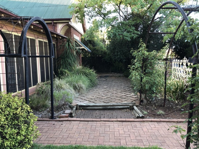 111 Arthur Street, Wellington NSW 2820