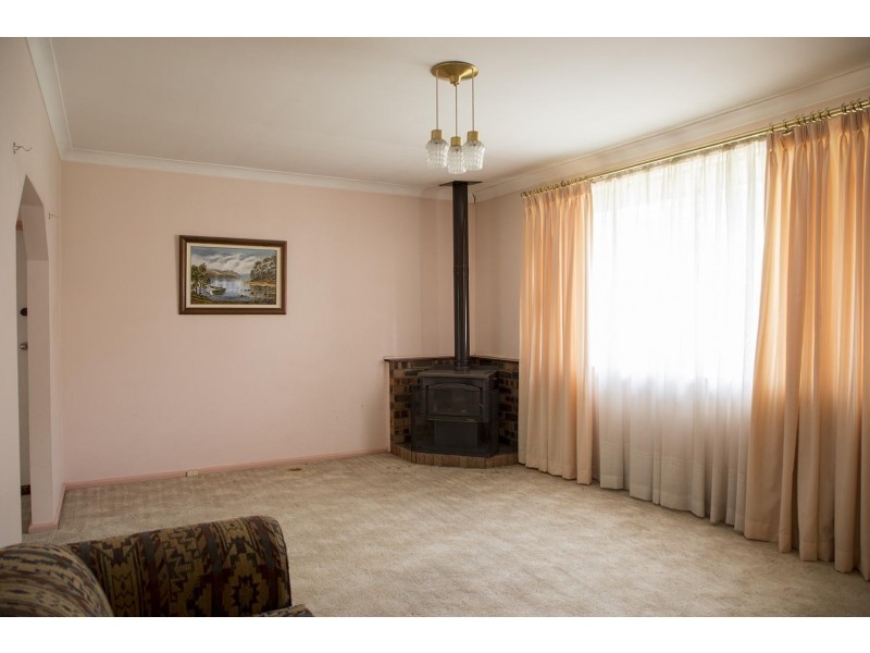 2 Gisborne Lane, Wellington NSW 2820