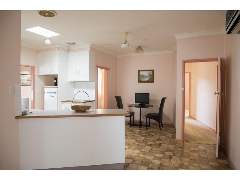 2 Gisborne Lane, Wellington NSW 2820