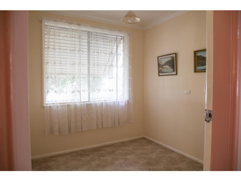 2 Gisborne Lane, Wellington NSW 2820