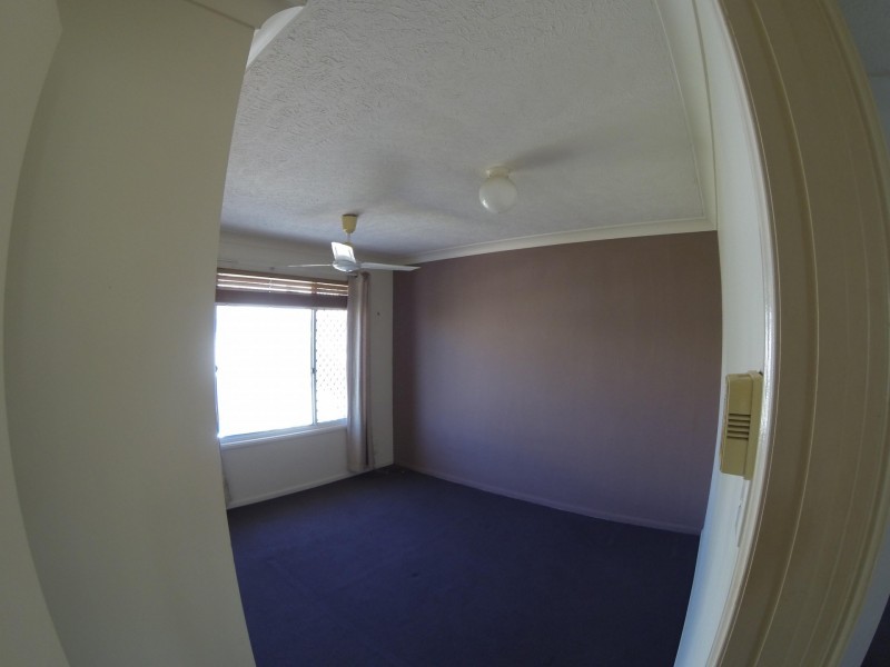 unit 2/300 Cottesloe Drive, Mermaid Waters QLD 4218
