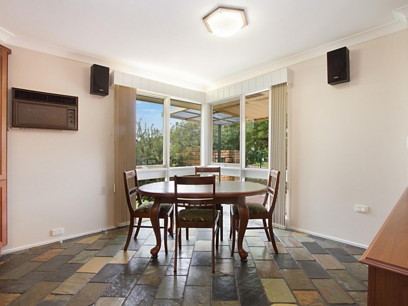 16 Scott Road, Colyton NSW 2760