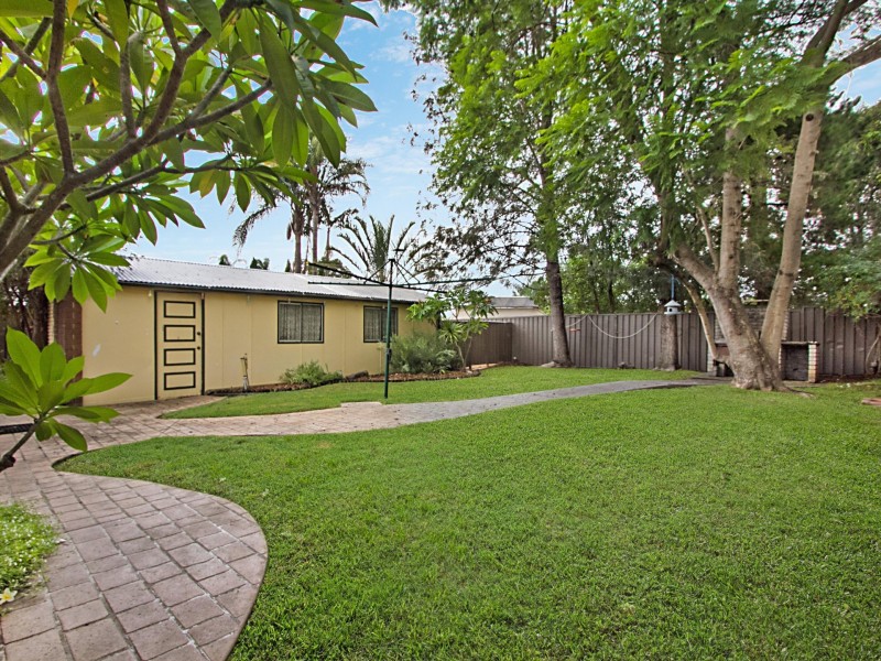 16 Scott Road, Colyton NSW 2760