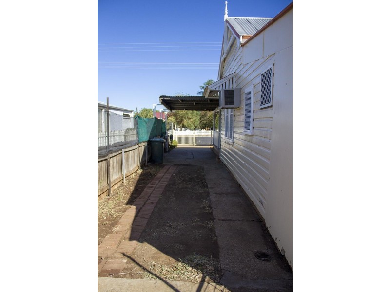 56 Thornton Street, Wellington NSW 2820