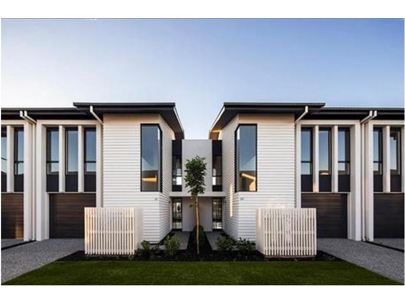 19/1 Ancora Crescent, Hope Island QLD 4212