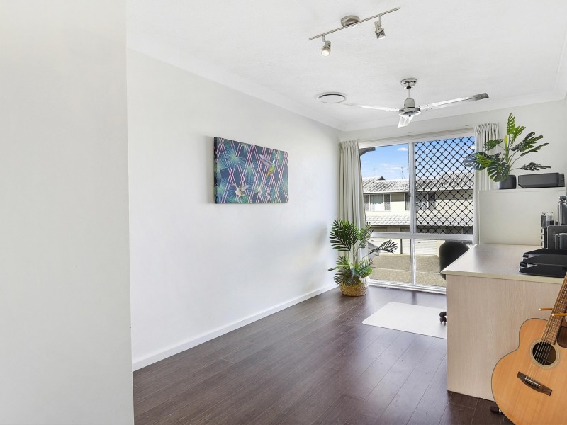 Unit 15/300 Cottesloe, Mermaid Waters QLD 4218