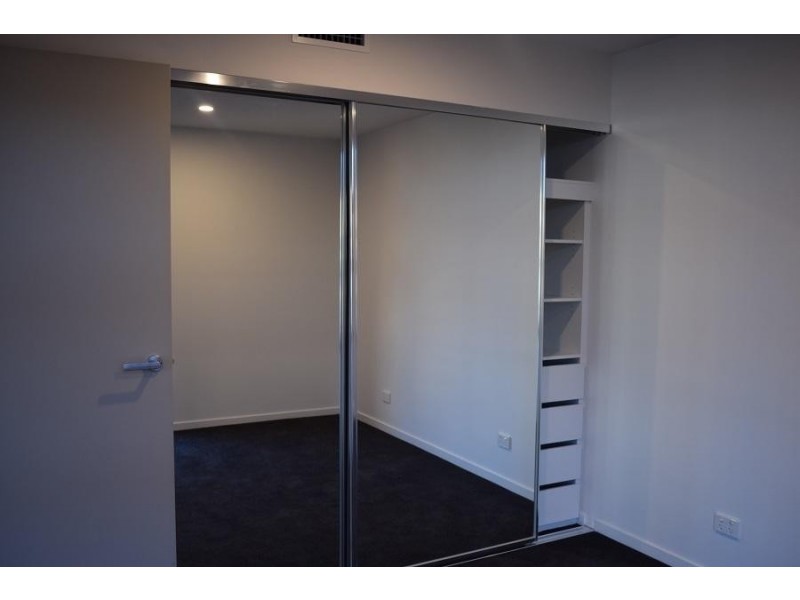 208/125 Station Rd, Indooroopilly QLD 4068