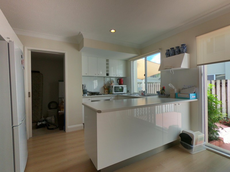 Unit 80/300 Cottesloe, Mermaid Waters QLD 4218