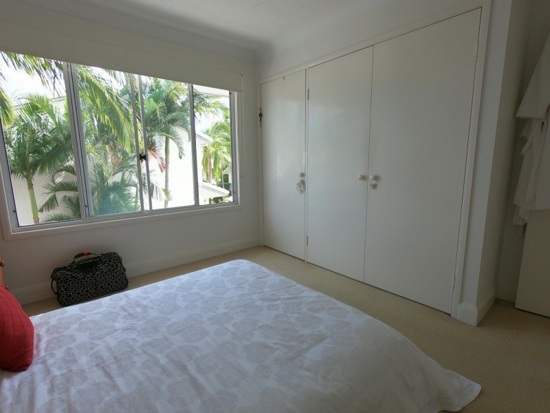 Unit 80/300 Cottesloe, Mermaid Waters QLD 4218