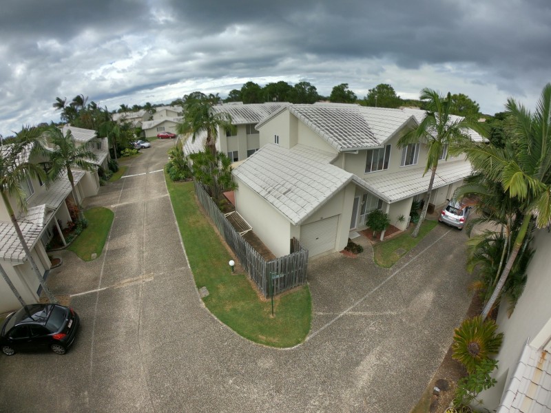 Unit 80/300 Cottesloe, Mermaid Waters QLD 4218