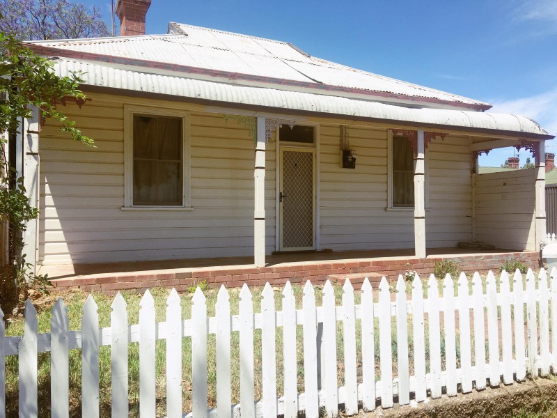 59 Gisborne Street, Wellington NSW 2820