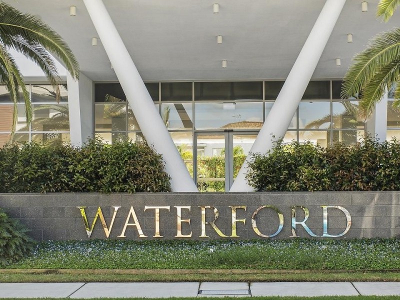 2302/1-7 Waterford Ct, Bundall QLD 4217