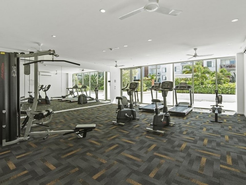 2302/1-7 Waterford Ct, Bundall QLD 4217