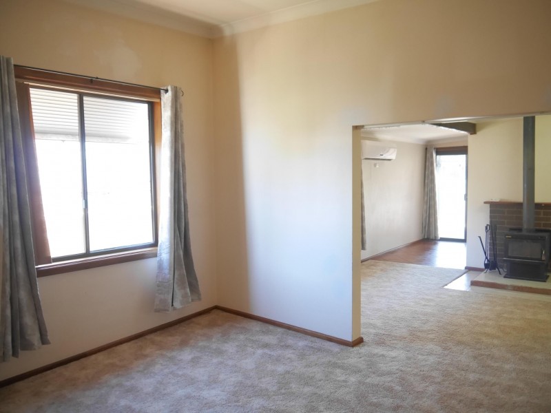 85 Warne Street, Wellington NSW 2820