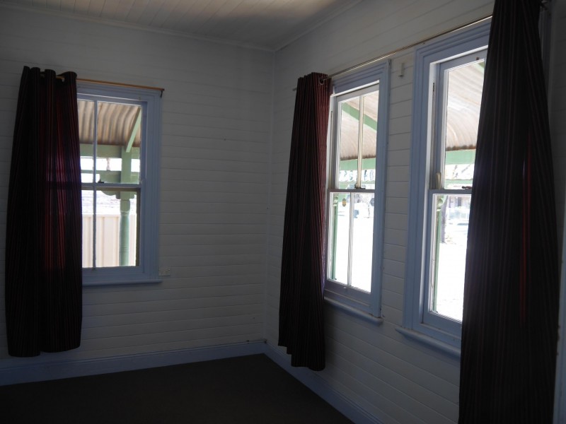 85 Warne Street, Wellington NSW 2820