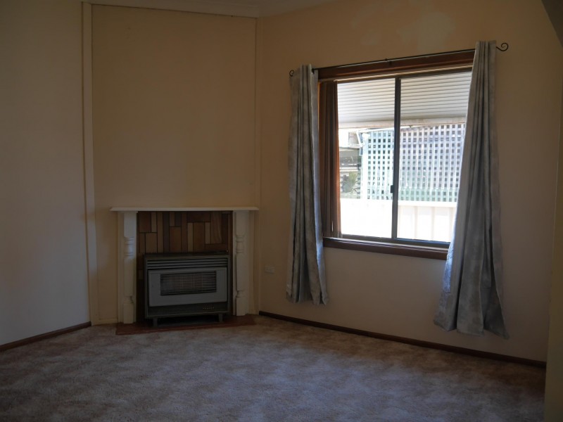 85 Warne Street, Wellington NSW 2820
