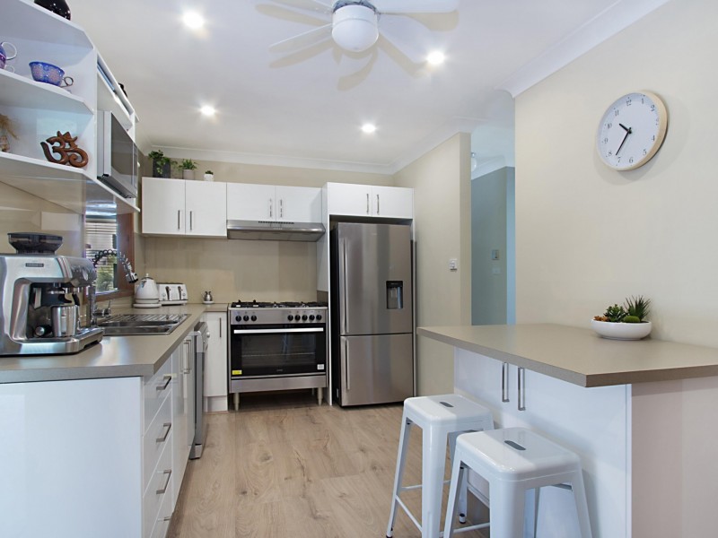 2 Griffiths Place, Eagle Vale NSW 2558