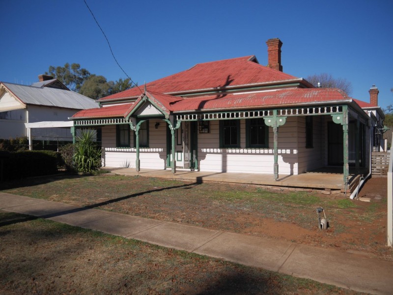 85 Warne Street, Wellington NSW 2820